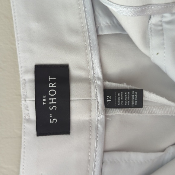 WHBM tailored dress shorts - Picture 9 of 11